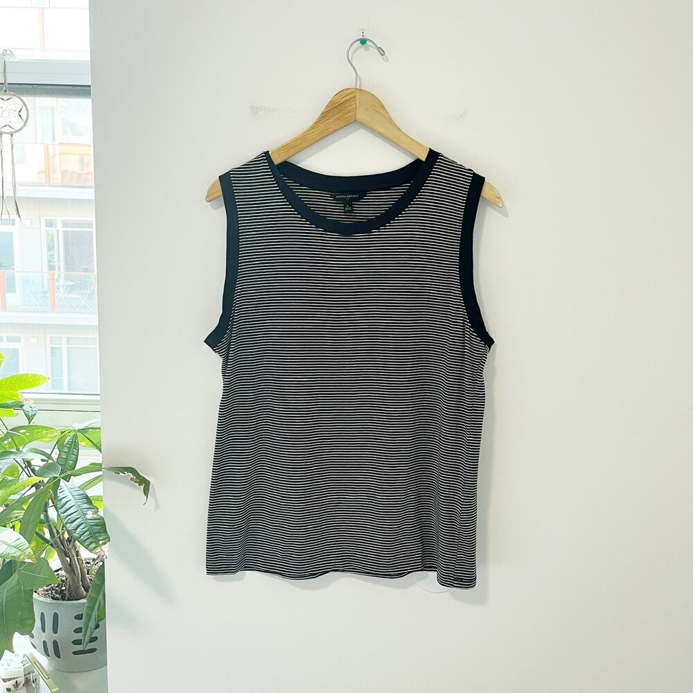NEW Banana Republic Navy Blue & White Striped Tank Size Large